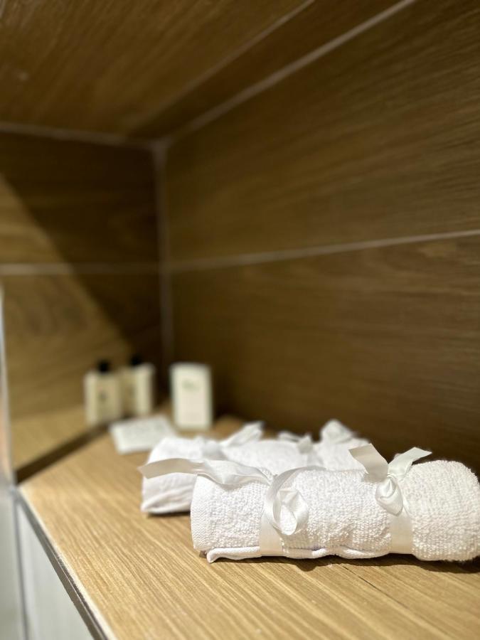 4Seasonsgea , Deluxe Studio , City Centre , Tirana Zewnętrze zdjęcie